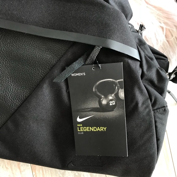NWT Nike Black legendary large club bag! - Picture 2 of 8